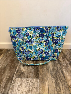 Vera Bradley “Blueberry Blooms” Quilted Tote Bag